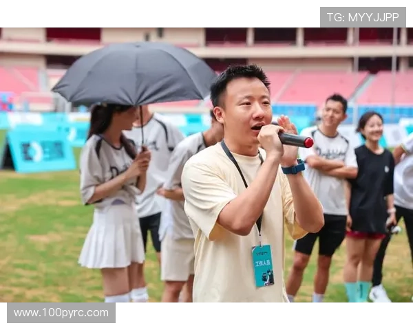 国内足球明星齐聚北京展现风采助力足球发展与青少年培养